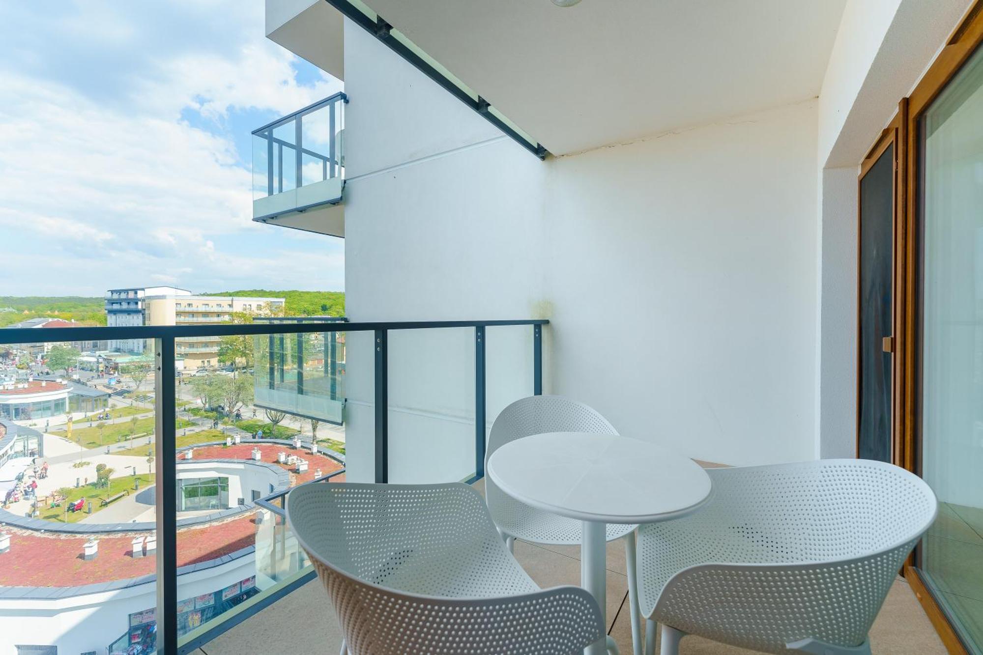Aquamarina Prima Deluxe Studios With Sea View By Noclegi Renters Miedzyzdroje Bagian luar foto