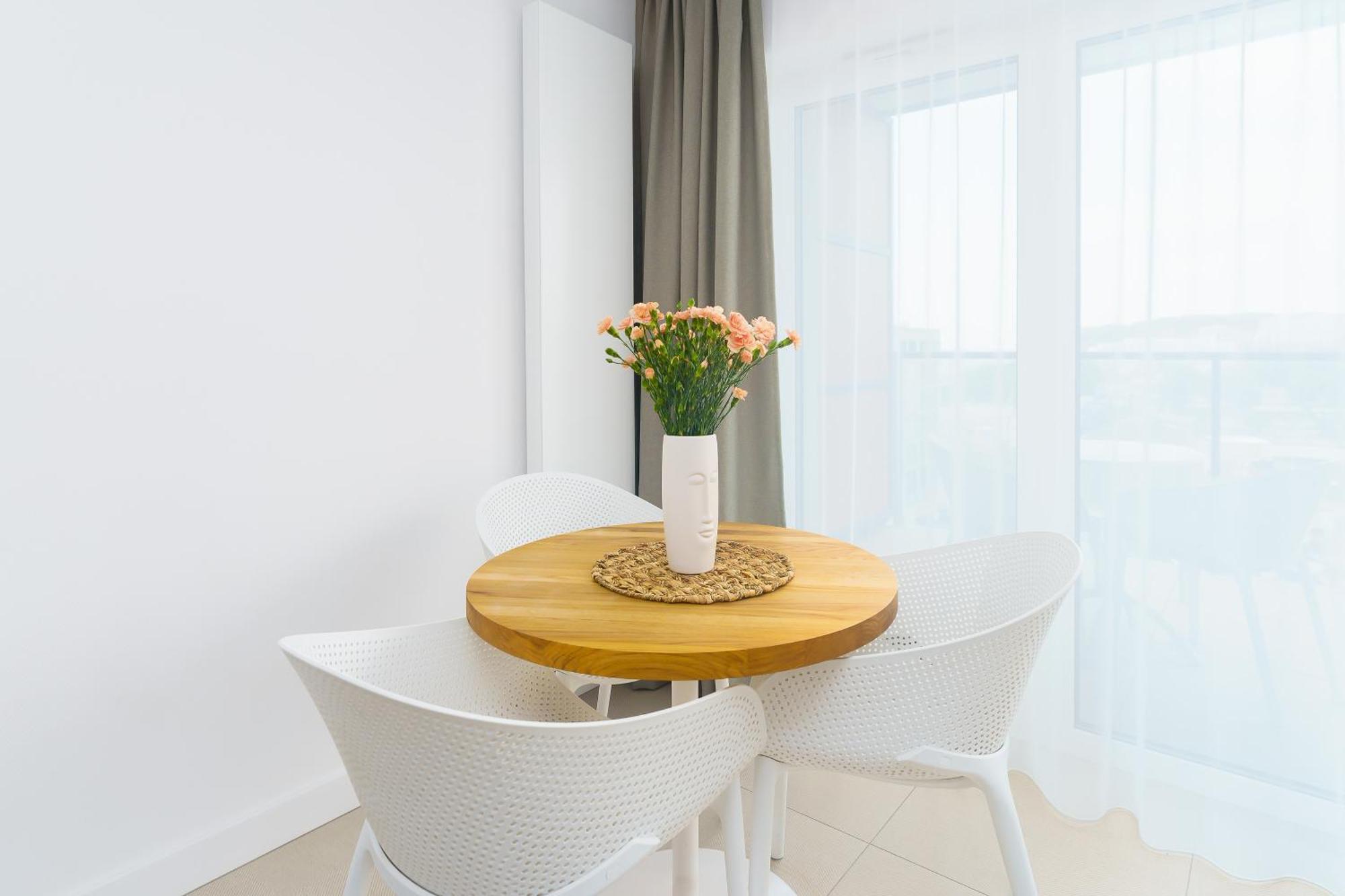 Aquamarina Prima Deluxe Studios With Sea View By Noclegi Renters Miedzyzdroje Bagian luar foto