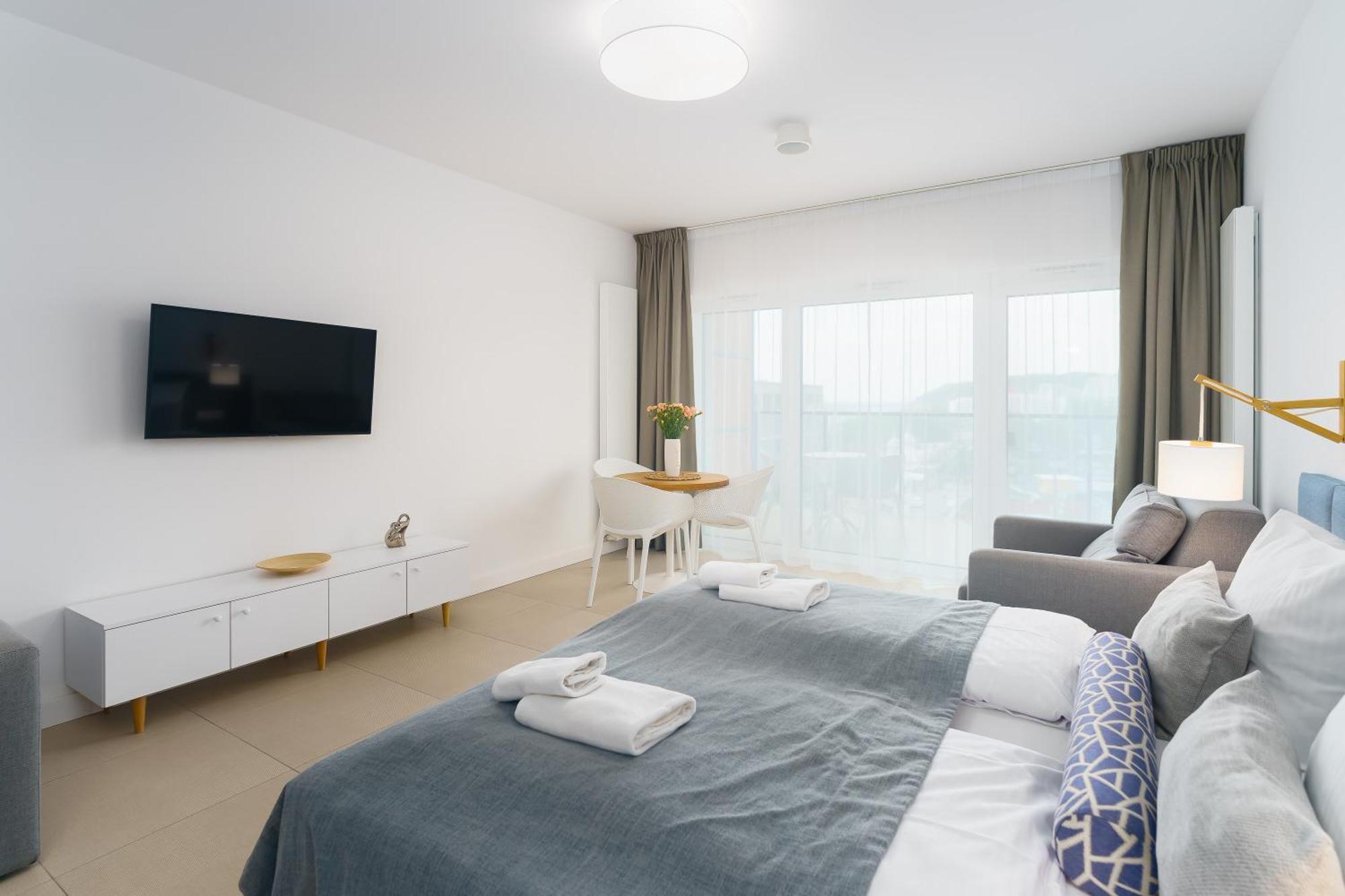 Aquamarina Prima Deluxe Studios With Sea View By Noclegi Renters Miedzyzdroje Bagian luar foto